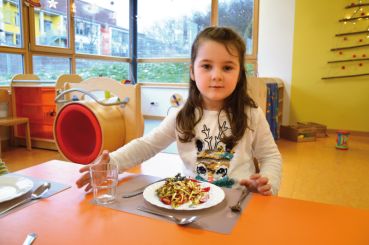 Preview: Placemat lunch kindergarten right-hander