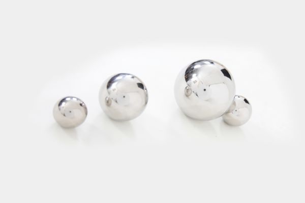 Sensory playing spheres set of 4