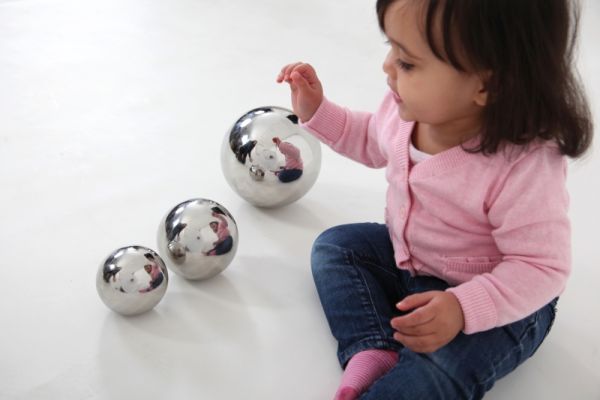 Sensory playing spheres set of 4