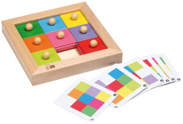 Wooden sliding game with 6 cards