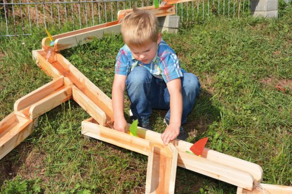 Water track set of 12