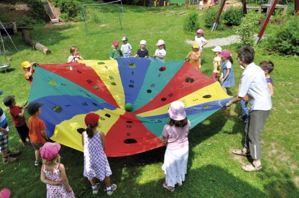 Parachute with target-holes