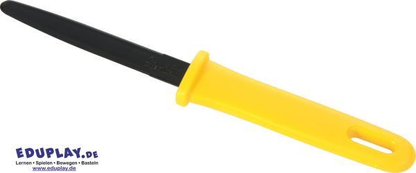 Cardboard saw