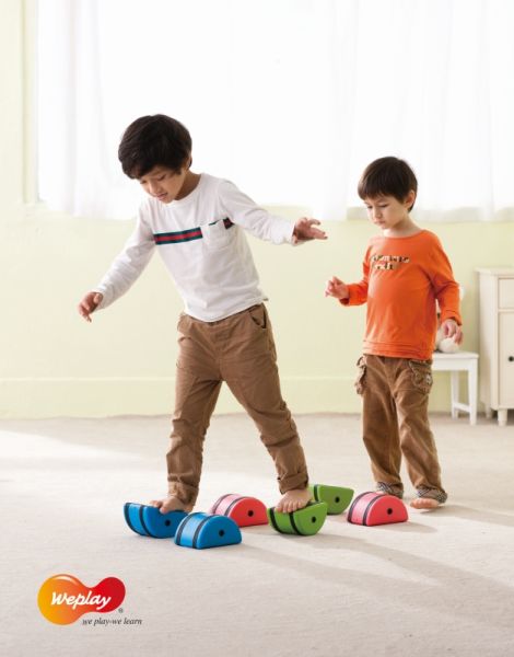 Stepping Stone 3 pairs